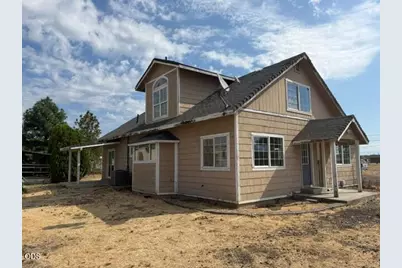 7465 Table Rock Terrace, Central Point, OR 97502 - Photo 5