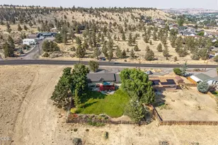 705 SW Belmont Ln, Madras, OR 97741 - Photo 27