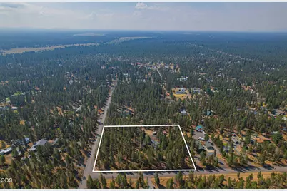 54761 Pinewood Avenue, Bend, OR 97707 - Photo 35