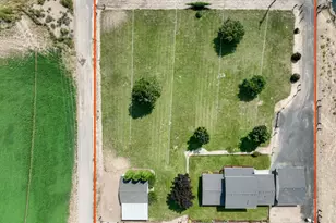 3061 N E Barnes Butte Rd, Prineville, OR 97754 - Photo 5