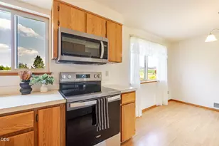 3061 N E Barnes Butte Rd, Prineville, OR 97754 - Photo 15