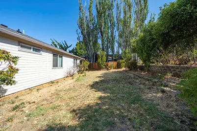 2954 Farmington Avenue, Medford, OR 97504 - Photo 23