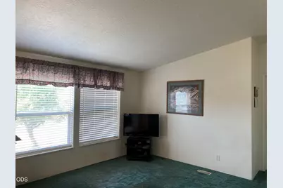 15311 Pioneer Road, Klamath Falls, OR 97601 - Photo 31