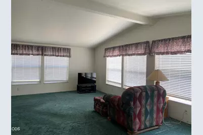 15311 Pioneer Road, Klamath Falls, OR 97601 - Photo 17