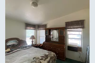 15311 Pioneer Road, Klamath Falls, OR 97601 - Photo 37