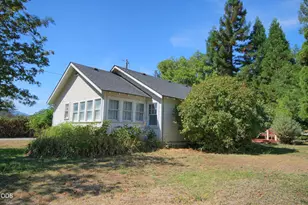 12707 Hwy 238, Applegate, OR 97530 - Photo 27
