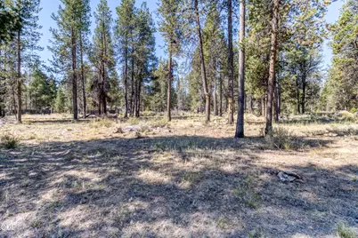 16230 Green Forest Road, La Pine, OR 97739 - Photo 13