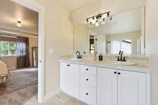 466 NW Flagline Dr, Bend, OR 97703 - Photo 29