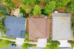 466 NW Flagline Dr, Bend, OR 97703 - Photo 57