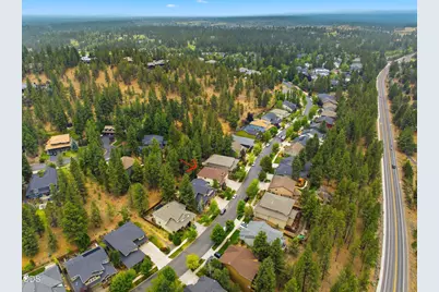 466 NW Flagline Drive, Bend, OR 97703 - Photo 59
