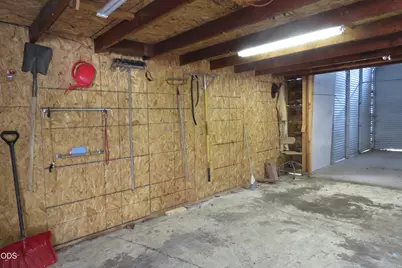 2536 Darrow Avenue, Klamath Falls, OR 97601 - Photo 7