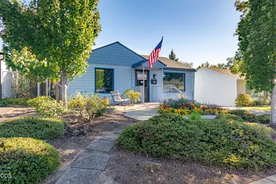 1108 E Jackson Street, Medford, OR 97504 - Photo 3