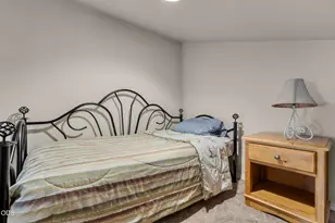 56860 Enterprise Dr, Sunriver, OR 97707 - Photo 19