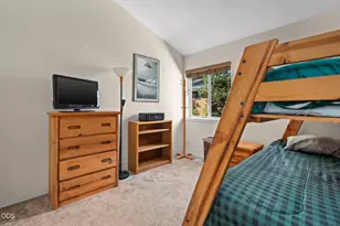 56860 Enterprise Dr, Sunriver, OR 97707 - Photo 15