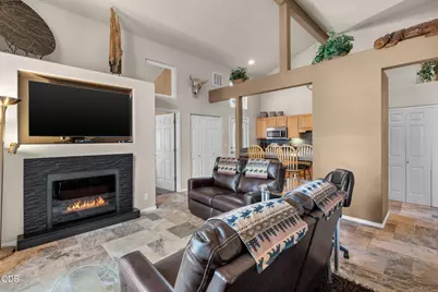 56860 Enterprise Drive # H1, Sunriver, OR 97707 - Photo 3
