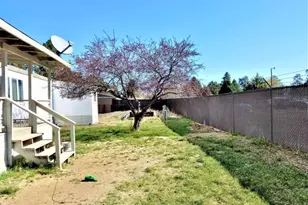 61445 SE 27th St, Bend, OR 97702 - Photo 21