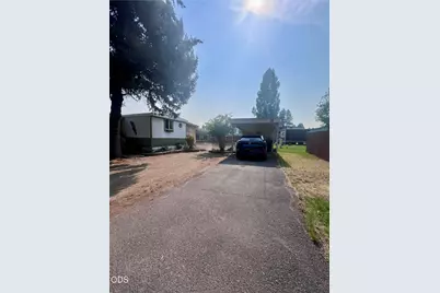 61445 SE 27th Street #UNIT 18, Bend, OR 97702 - Photo 5