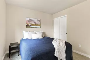 21274 NE Beall Dr, Bend, OR 97701 - Photo 25