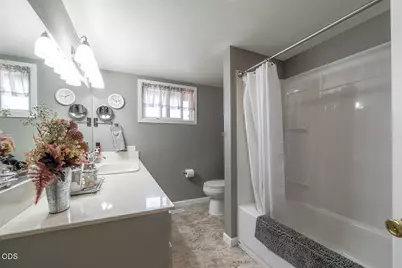 1872 Hybiscus Street, Medford, OR 97504 - Photo 25