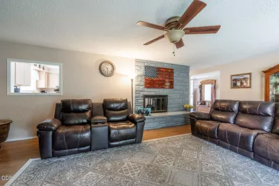 1872 Hybiscus Street, Medford, OR 97504 - Photo 11