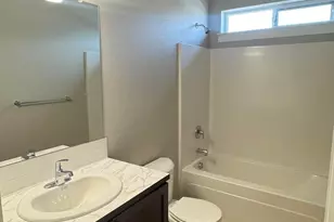 3687 Luchu St, Medford, OR 97504 - Photo 7