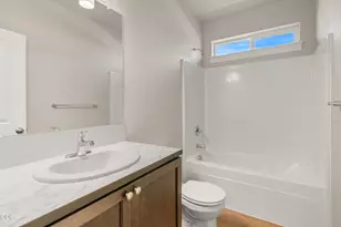 3687 Luchu St, Medford, OR 97504 - Photo 13