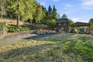 466 Laurel Dr, Roseburg, OR 97471 - Photo 59
