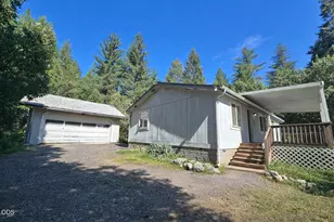 275 Sallsten Rd, Grants Pass, OR 97527 - Photo 1