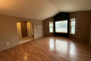 1629 Husker Butte Ln, Medford, OR 97504 - Photo 7