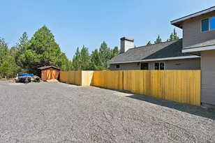 16932 Ponderosa Cascade Dr, Bend, OR 97703 - Photo 35
