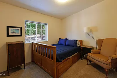 2579 Old Ferry Road, Shady Cove, OR 97539 - Photo 27