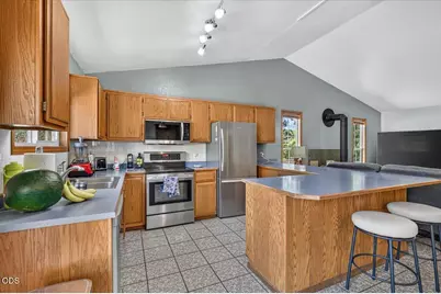 5485 Kane Creek Road, Central Point, OR 97502 - Photo 13