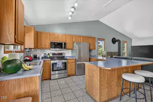 5485 Kane Creek Rd, Central Point, OR 97502 - Photo 13