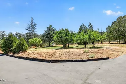 5485 Kane Creek Road, Central Point, OR 97502 - Photo 31