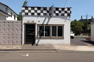 55 S 2nd St, Central Point, OR 97502 - Photo 1