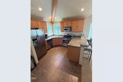4819 Falcon Drive, Klamath Falls, OR 97601 - Photo 3