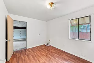 828 NW Florida Ave, Bend, OR 97703 - Photo 11