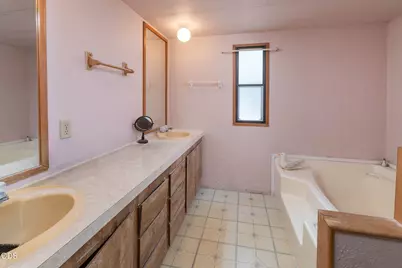 1643 SE Akins Drive, Prineville, OR 97754 - Photo 15