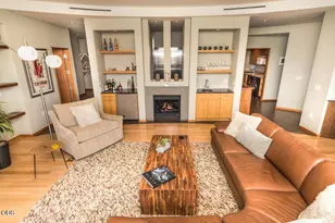 919 NW Bond St, Bend, OR 97701 - Photo 7
