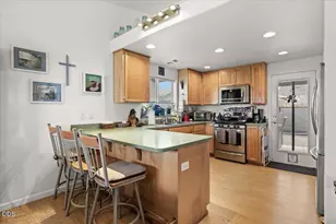 2360 Evan Wy, Central Point, OR 97502 - Photo 9