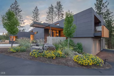 61865 Hosmer Lake Drive, Bend, OR 97702 - Photo 3