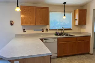 411 Meadowview St, Culver, OR 97734 - Photo 19