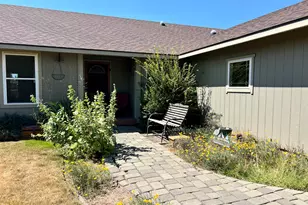 411 Meadowview St, Culver, OR 97734 - Photo 5