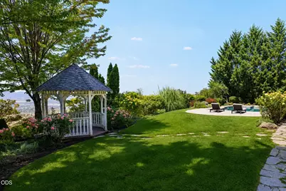 1553 Devonshire Place, Medford, OR 97504 - Photo 63