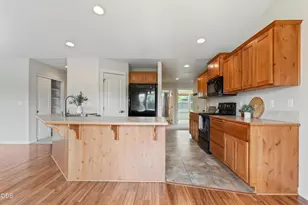 534 NE Brookstone Dr, Prineville, OR 97754 - Photo 9