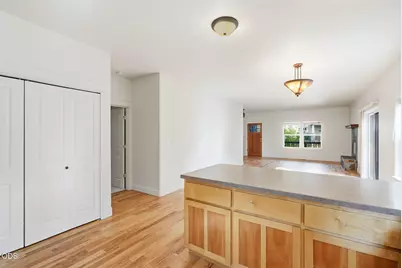 20617 Foxborough Lane, Bend, OR 97702 - Photo 9