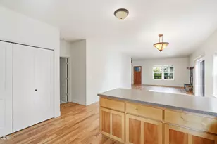 20617 Foxborough Ln, Bend, OR 97702 - Photo 9
