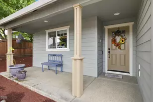 613 Nottingham Terrace, Eagle Point, OR 97524 - Photo 5