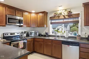 613 Nottingham Terrace, Eagle Point, OR 97524 - Photo 9