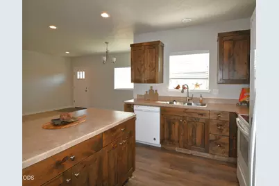 2649 NE Colleen Road, Prineville, OR 97754 - Photo 7
